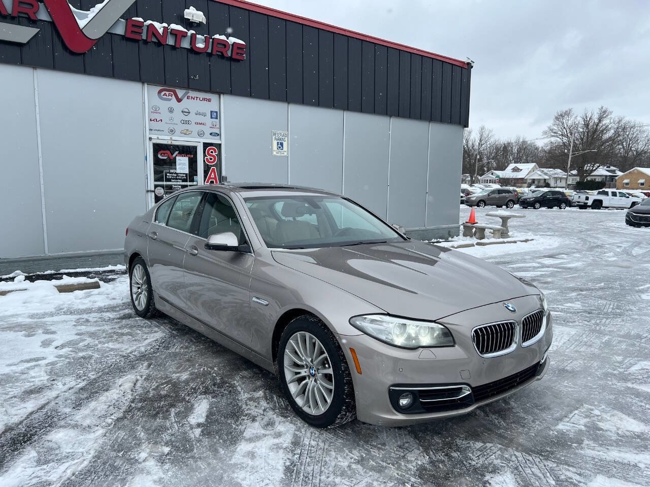 Used 2015 BMW 528i xDrive Sedan image 8