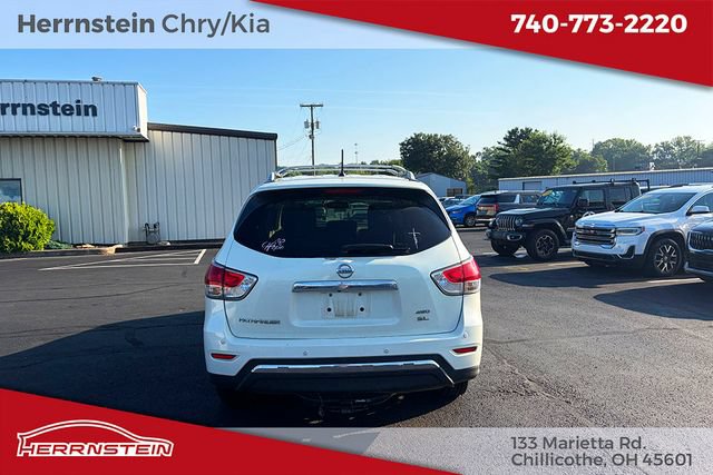 Used 2016 Nissan Pathfinder SL AWD/4WD image 29