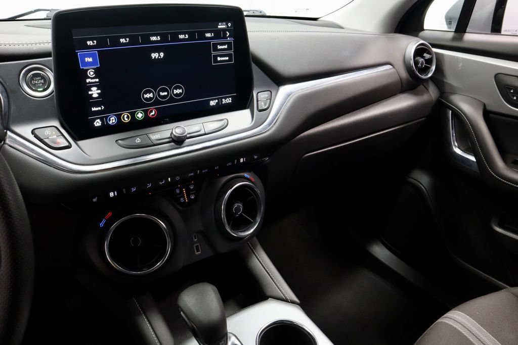 Used 2025 Chevrolet Blazer LT FWD image 31