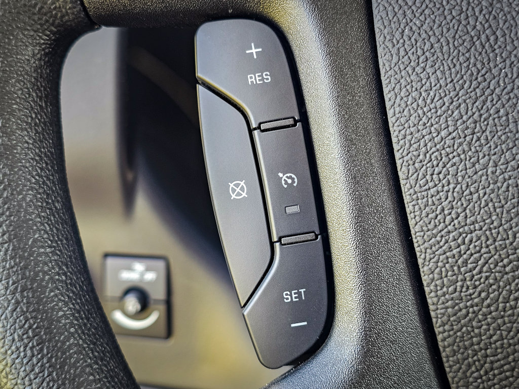 New 2026 GMC Savana 3500 w/ Power Convenience Package RWD image 17
