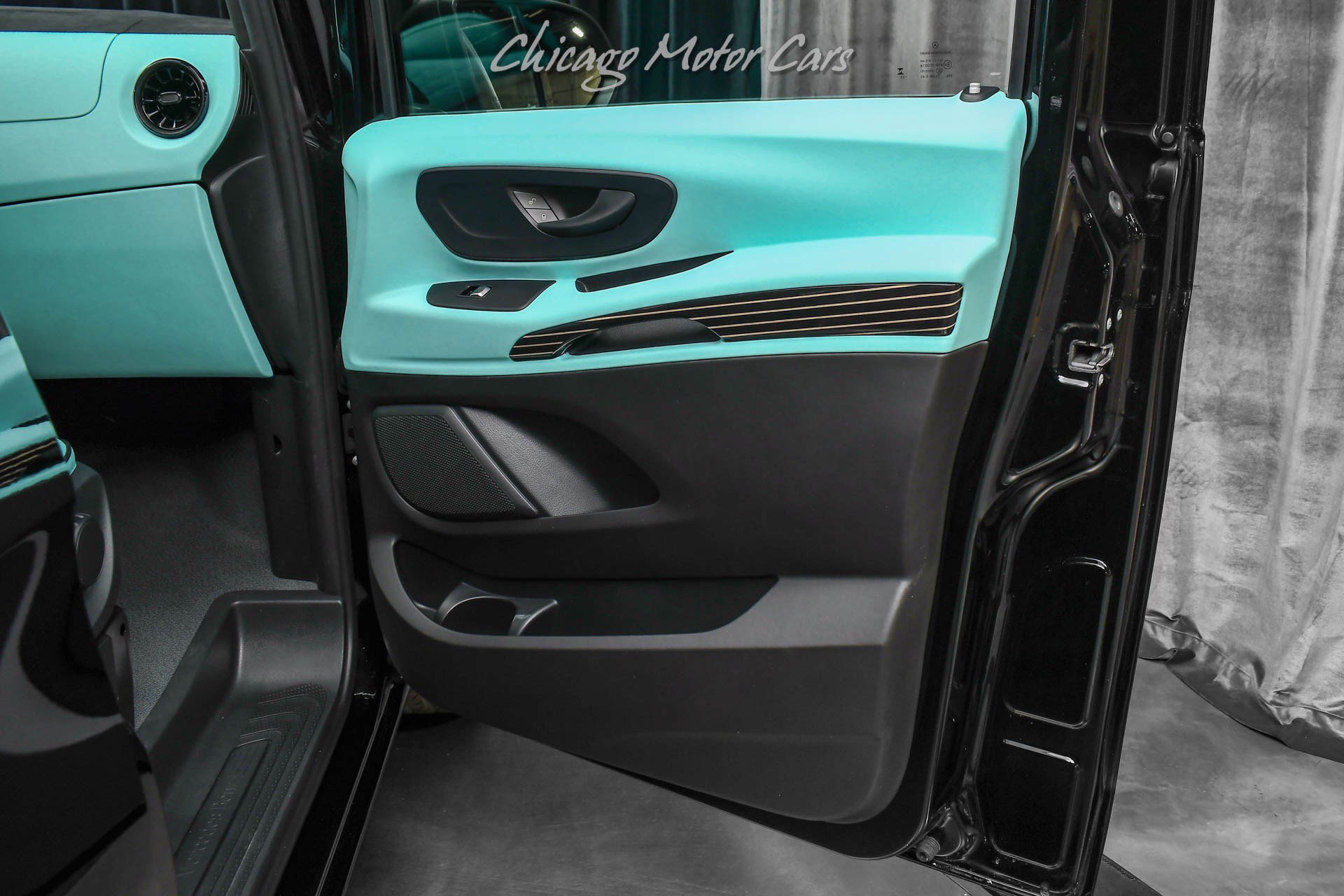 Used 2023 Mercedes-Benz Metris Passenger image 45