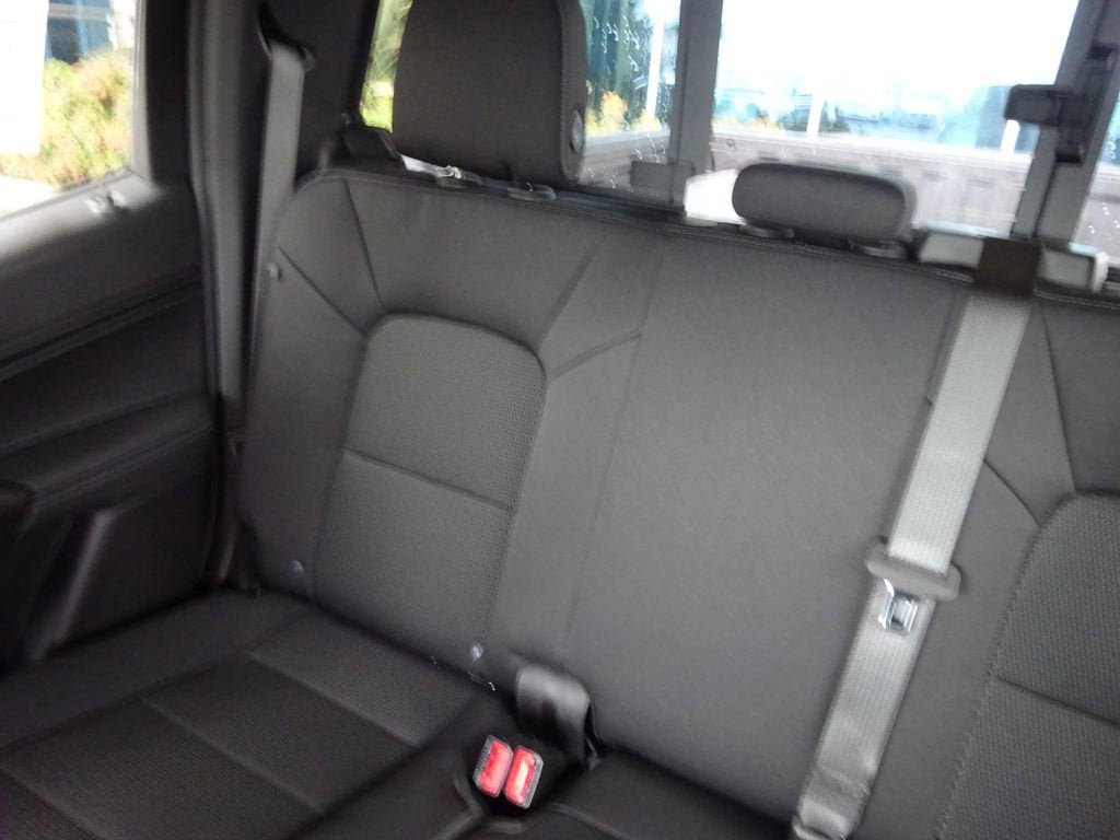 New 2026 GMC Canyon Elevation w/ Convenience Package RWD image 14