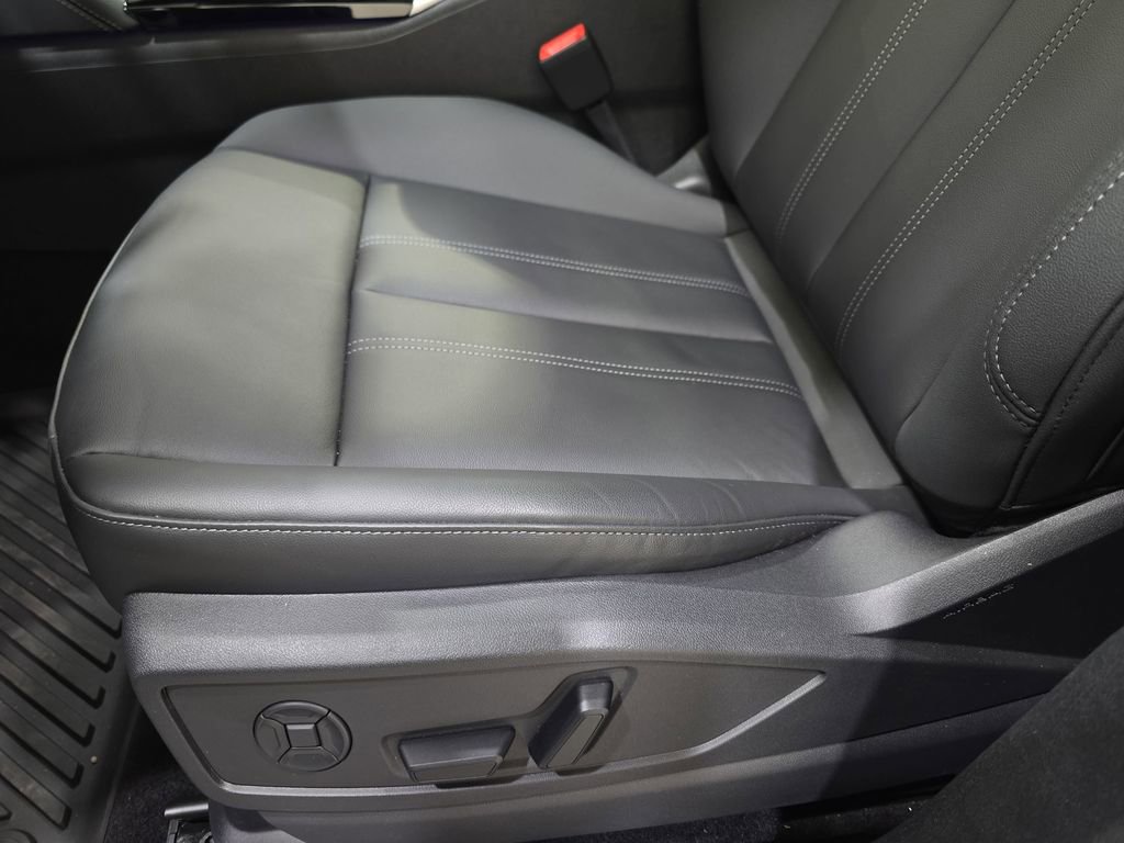 New 2026 Audi Q5 2.0T Premium Plus image 29