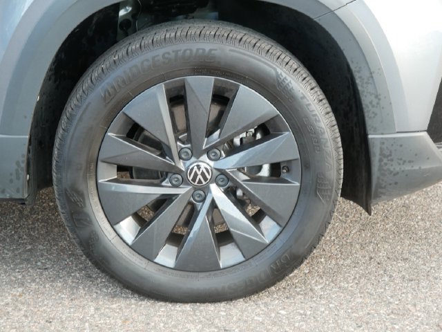 Certified 2022 Volkswagen Taos S AWD/4WD image 9