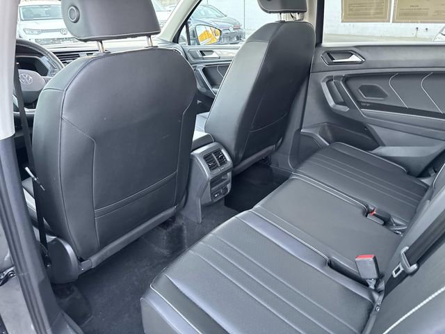 Certified 2023 Volkswagen Tiguan SE w/ Panoramic Sunroof Package image 10