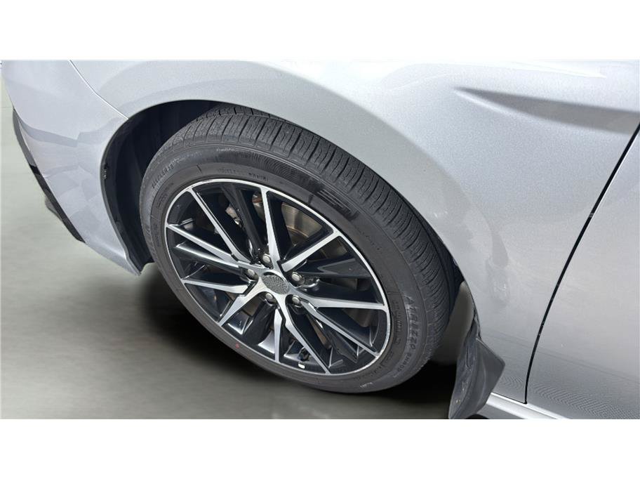 Used 2022 Toyota Camry SE w/ Carpet Mat Package (TMS) FWD image 40