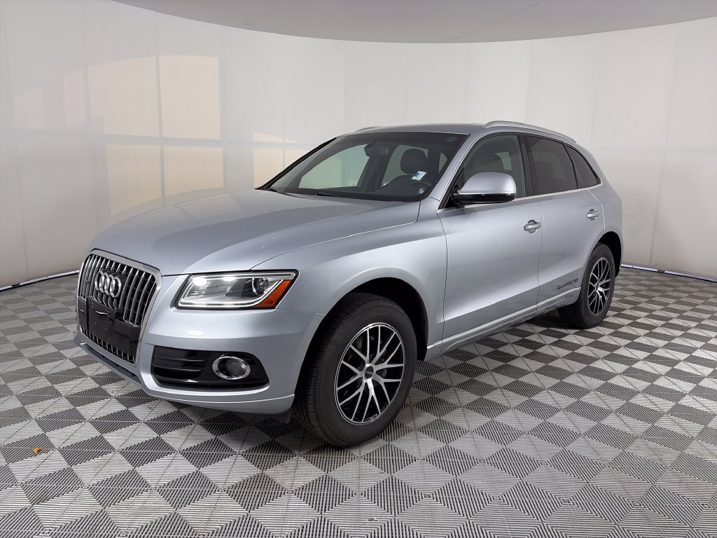 Used 2016 Audi Q5 2.0T Premium Plus w/ Premium Plus Package AWD/4WD image 3