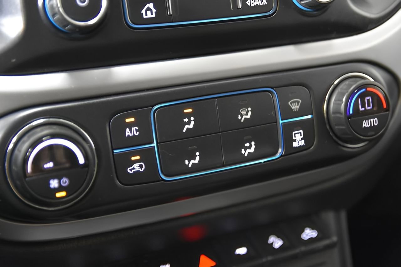 Used 2021 Chevrolet Colorado ZR2 w/ ZR2 Dusk Special Edition image 19