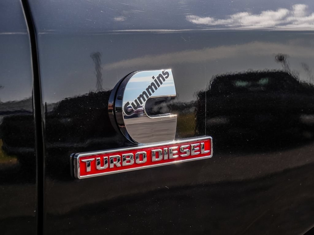 Used 2024 RAM 2500 Laramie w/ Sport Appearance Package AWD/4WD image 10