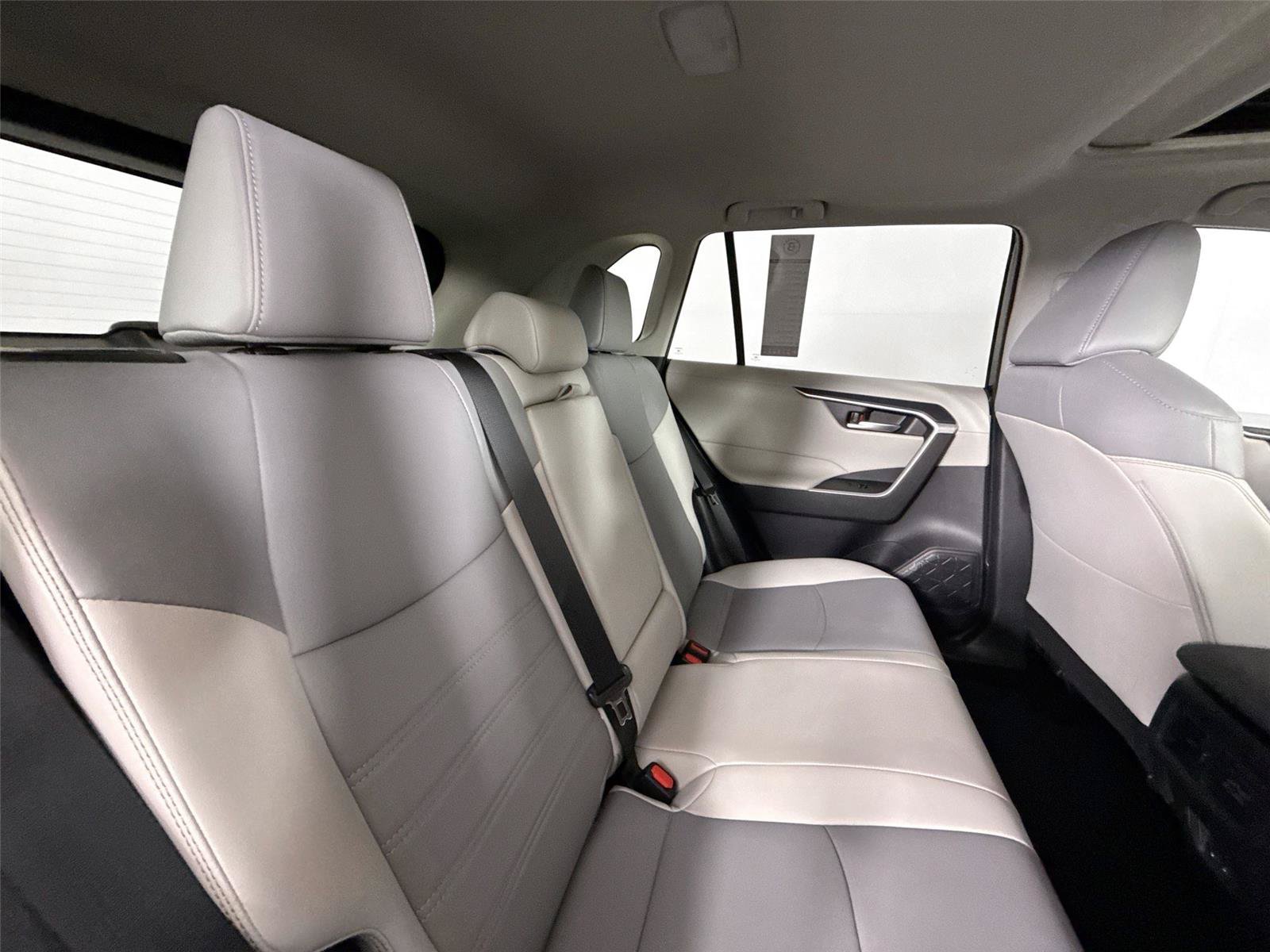 Certified 2025 Toyota RAV4 XLE Premium FWD image 41