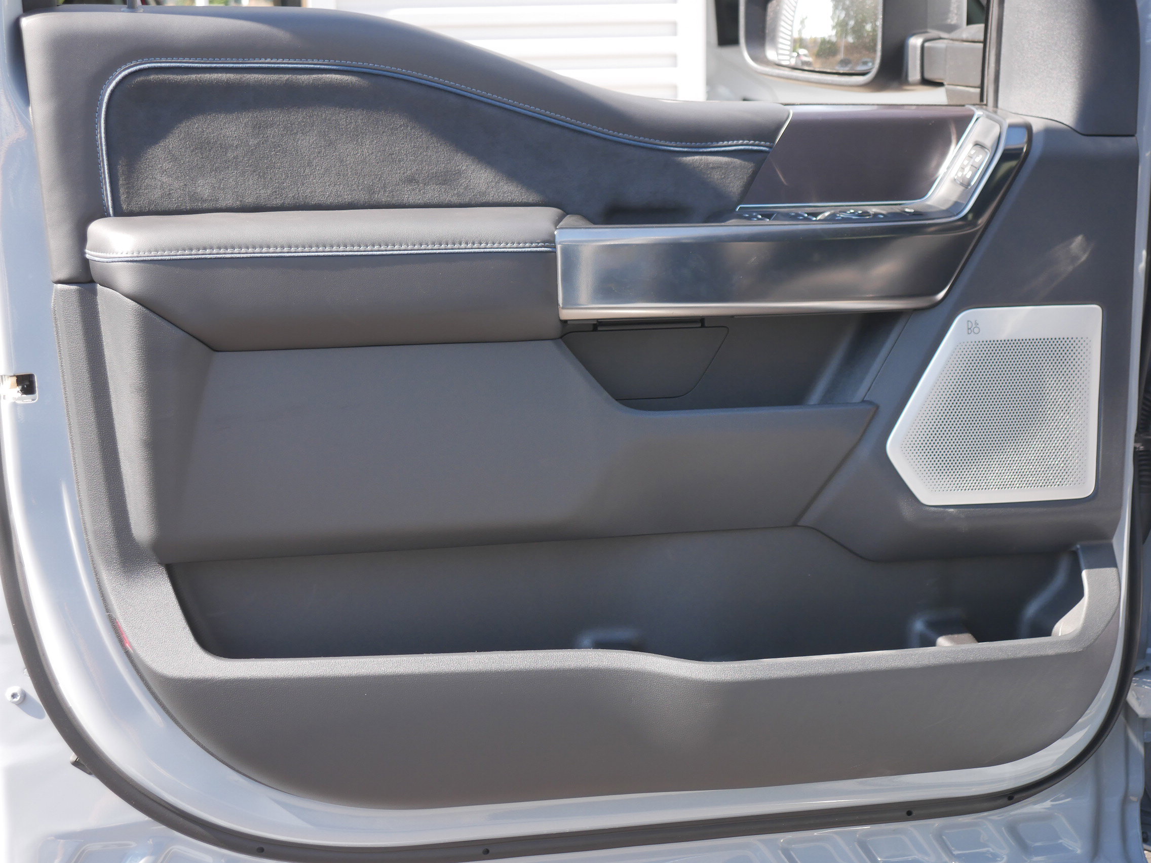 New 2026 Ford F250 Platinum image 38