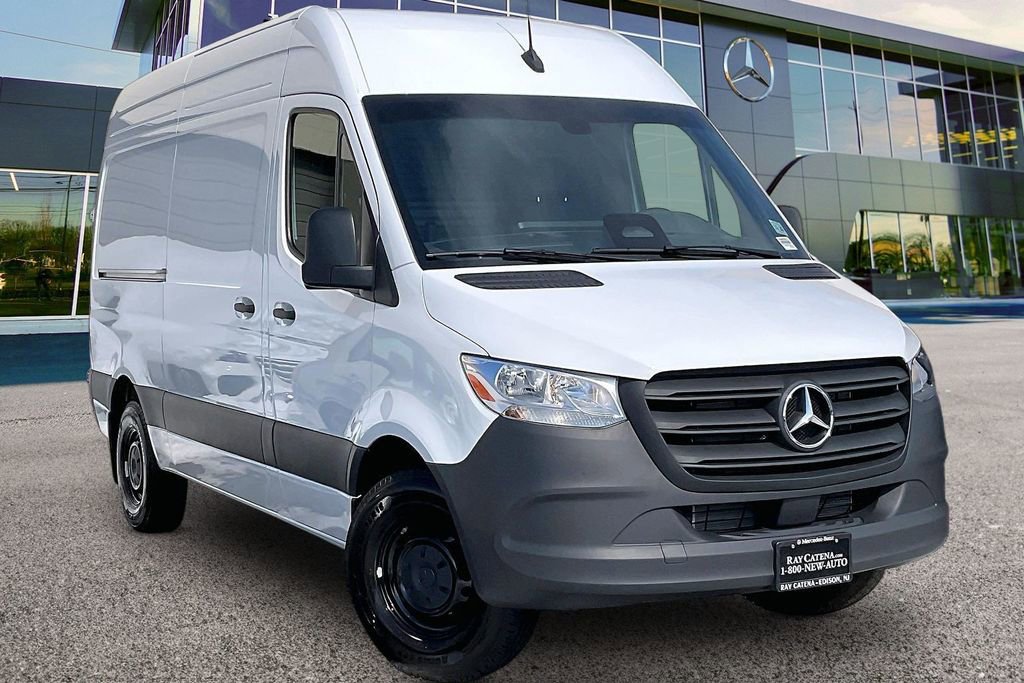 Used 2026 Mercedes-Benz Sprinter 2500 video 1