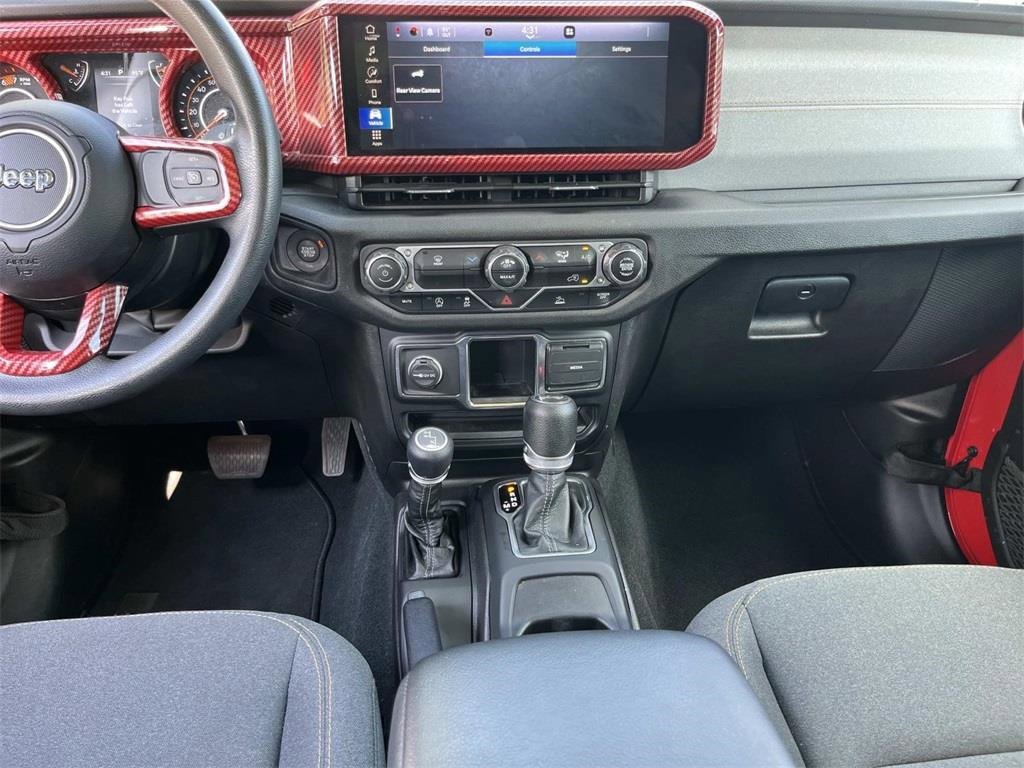 Used 2024 Jeep Wrangler Sport image 25