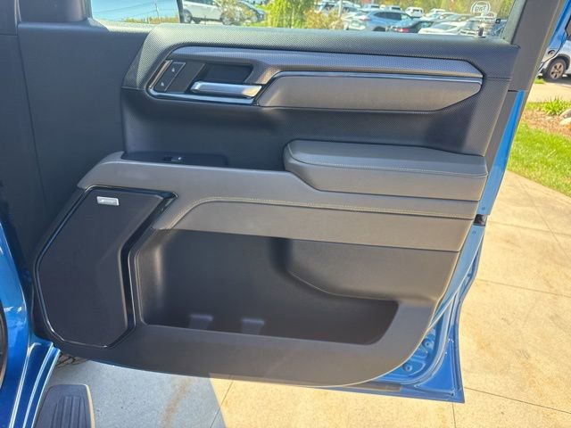 Used 2023 Chevrolet Silverado 1500 ZR2 w/ Technology Package AWD/4WD image 35