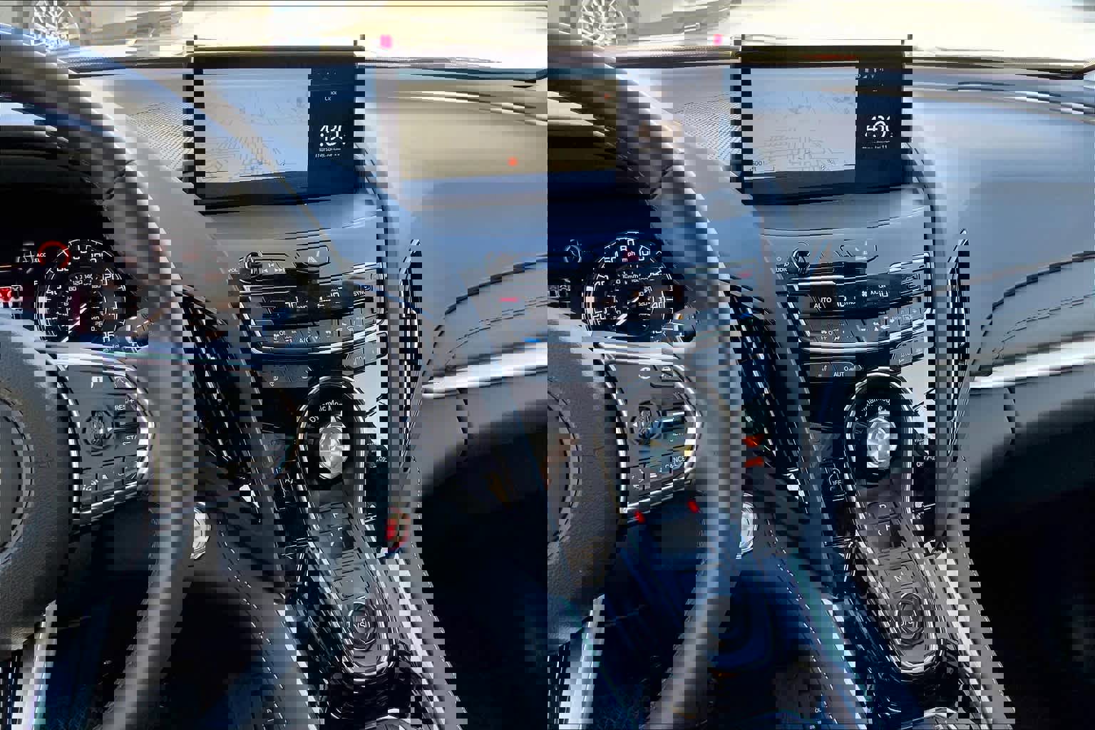 Used 2023 Acura RDX FWD w/ Technology Package image 7