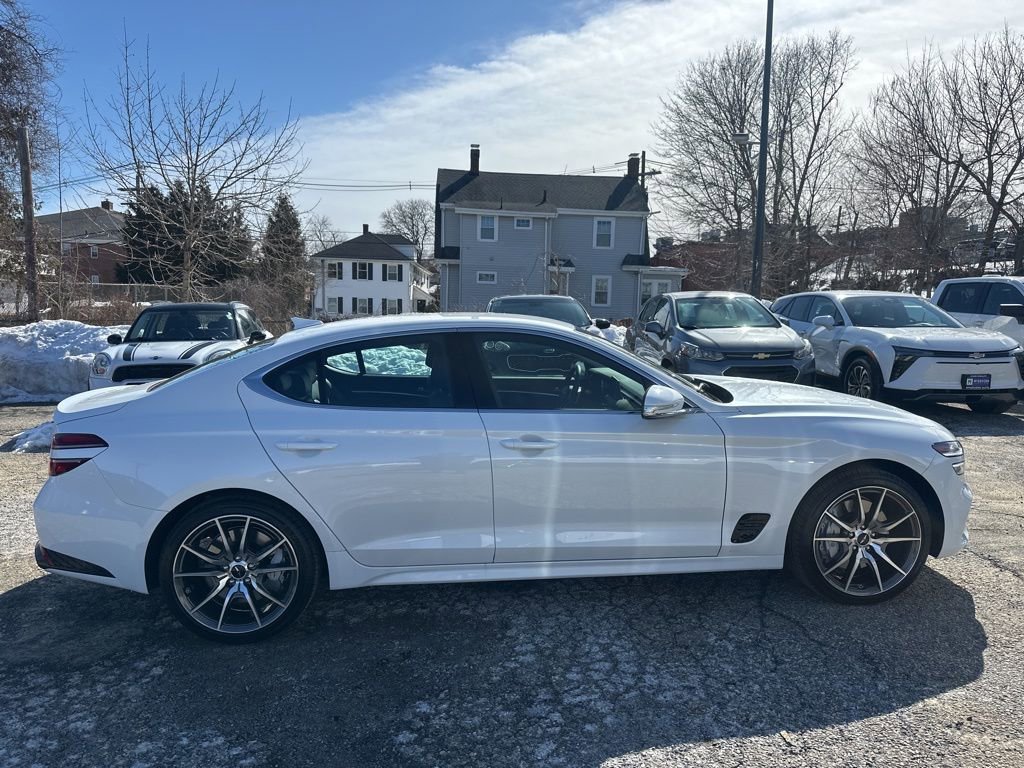 Used 2026 Genesis G70 2.5T image 6