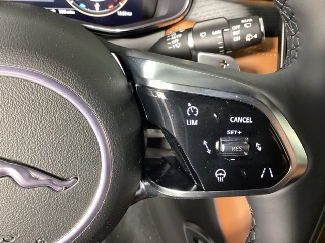 New 2026 Jaguar F-PACE R-Dynamic S image 24