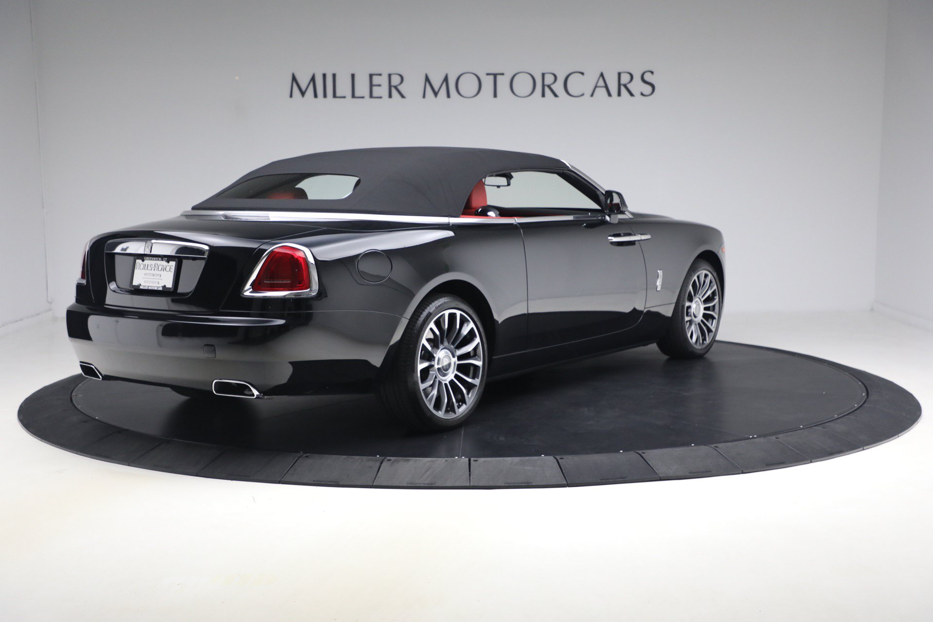 Certified 2020 Rolls-Royce Dawn RWD image 21