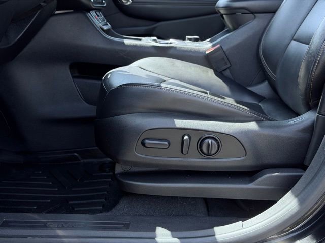 Used 2018 GMC Terrain SLT w/ Preferred Package AWD/4WD image 19