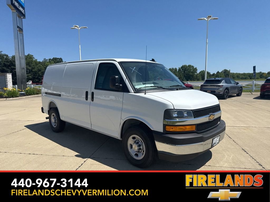 New 2025 Chevrolet Express 2500 Work Van w/ Driver Convenience Package image 8