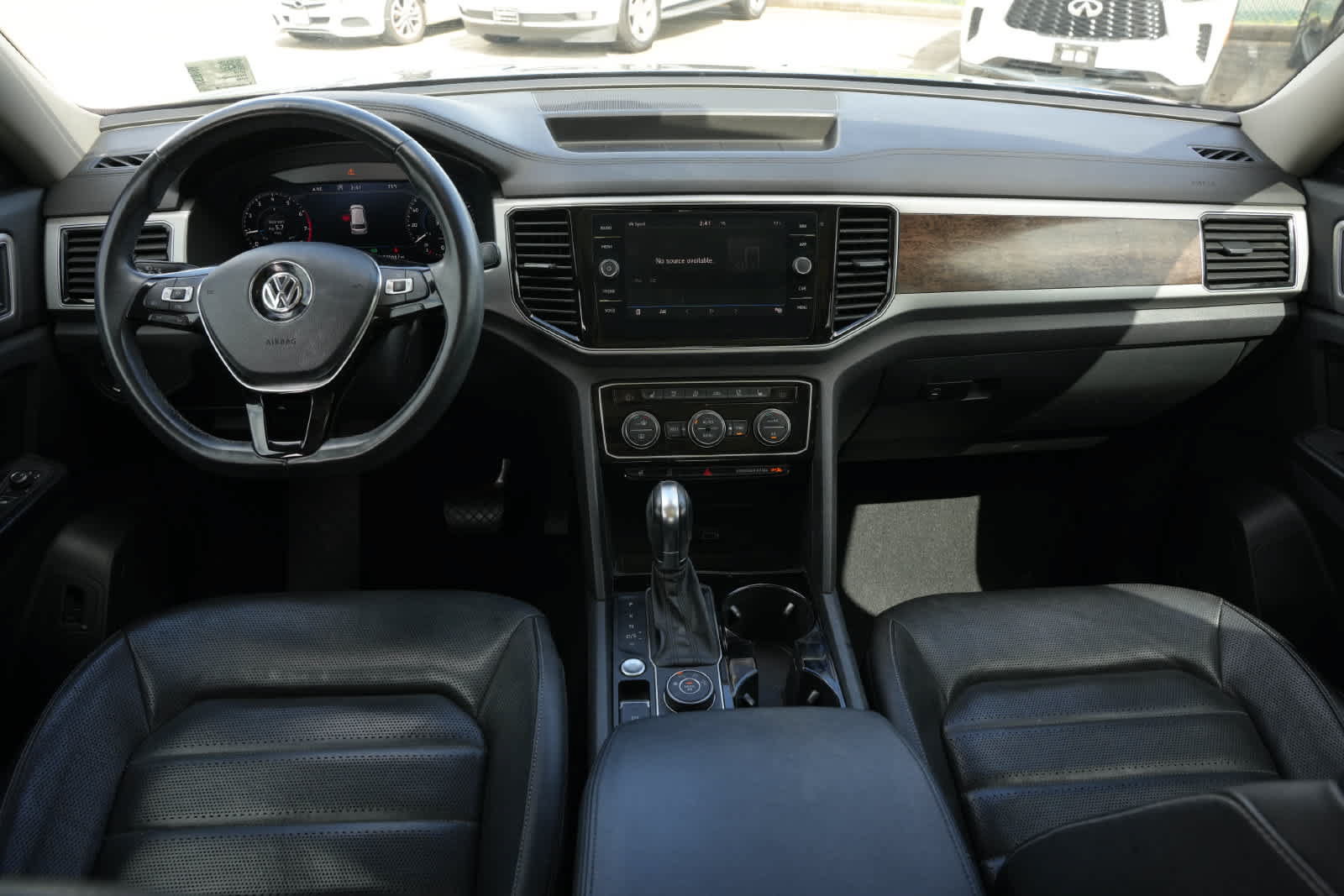 Used 2018 Volkswagen Atlas SEL Premium AWD/4WD image 6