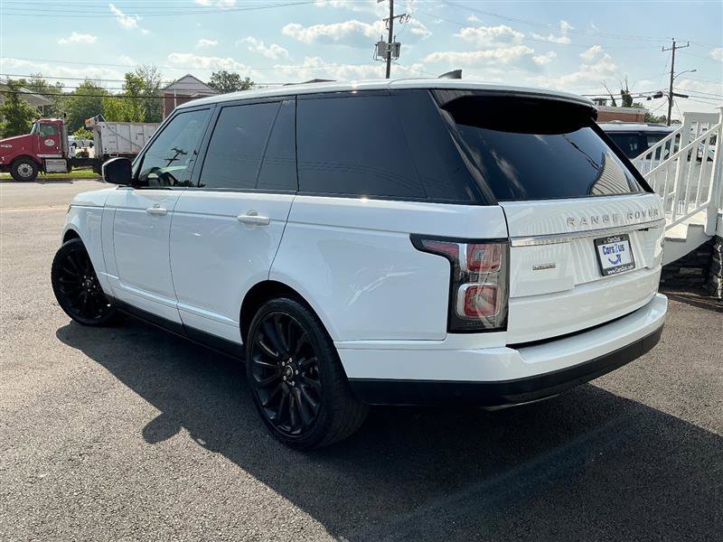 Used 2018 Land Rover Range Rover Supercharged image 4