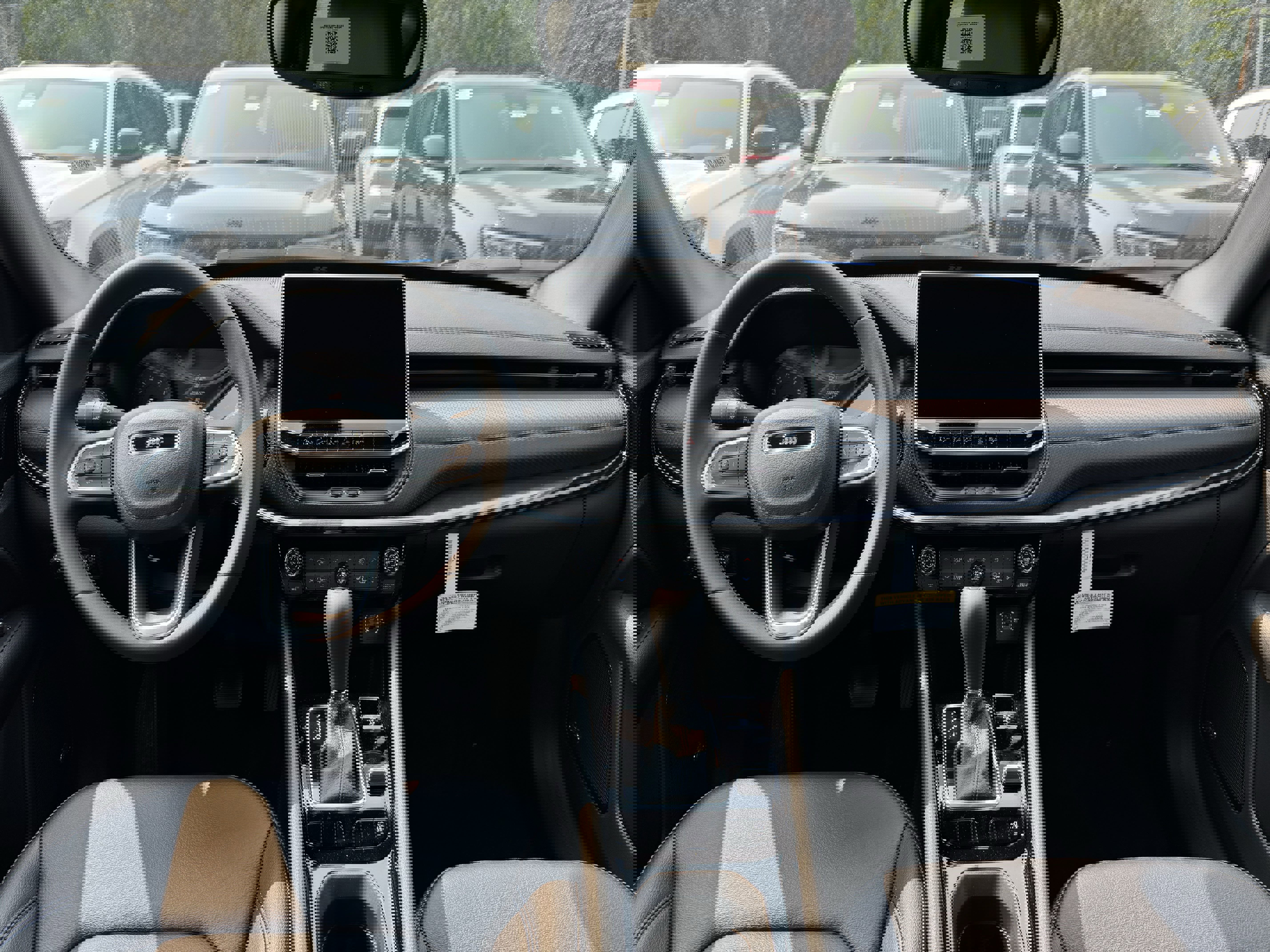 New 2025 Jeep Compass Limited w/ Sun & Sound Group image 11