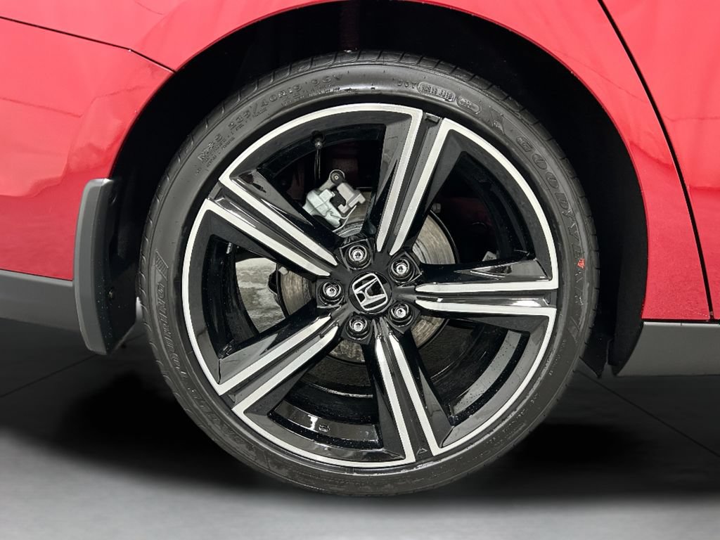 Certified 2025 Honda Accord Sport image 25