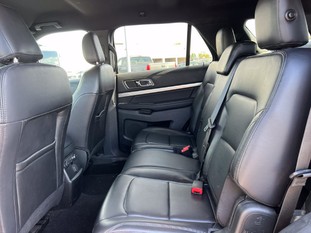 Certified 2019 Ford Explorer XLT w/ Equipment Group 202A AWD/4WD image 4