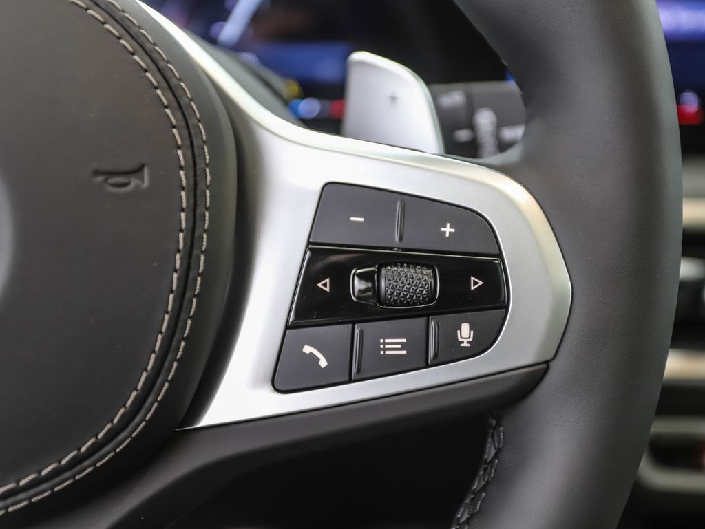 New 2026 BMW X7 xDrive40i w/ M Sport Package image 14