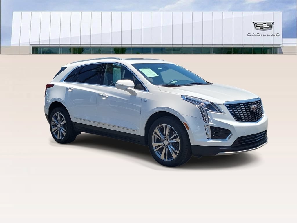 Certified 2024 Cadillac XT5 Premium Luxury FWD image 2