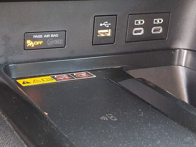 Used 2025 Toyota Camry LE FWD image 24