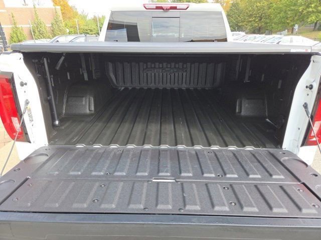 Used 2024 GMC Sierra 1500 AT4X image 37
