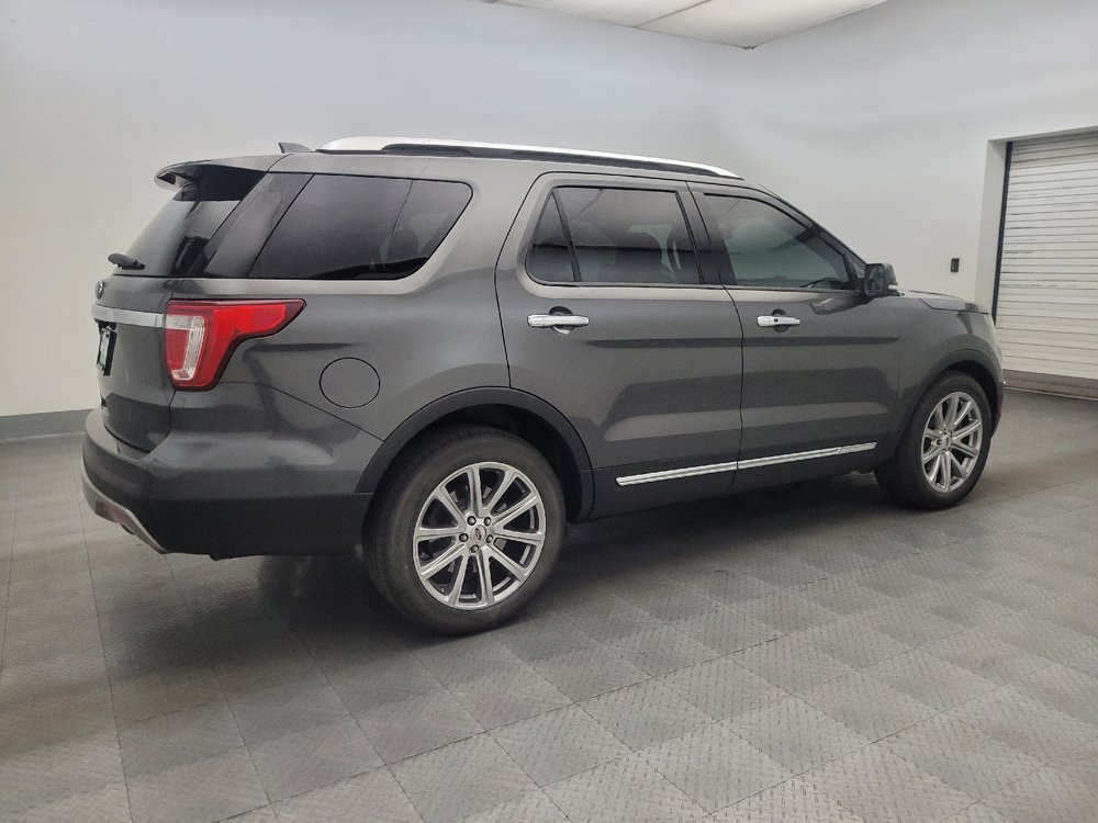 Used 2017 Ford Explorer Limited image 10