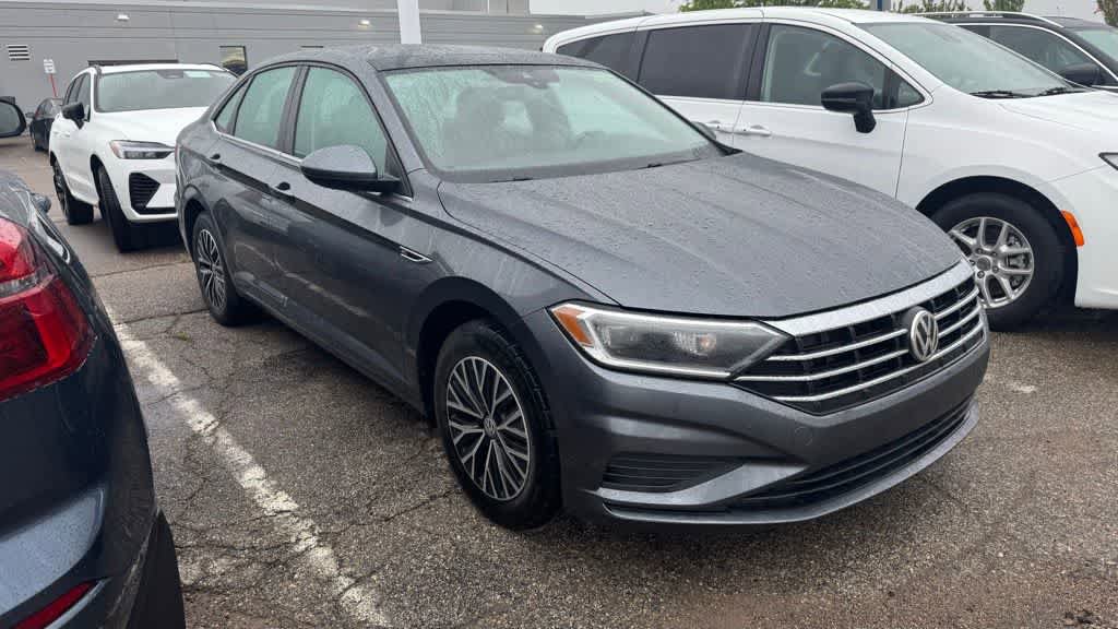Used 2019 Volkswagen Jetta SEL FWD image 3