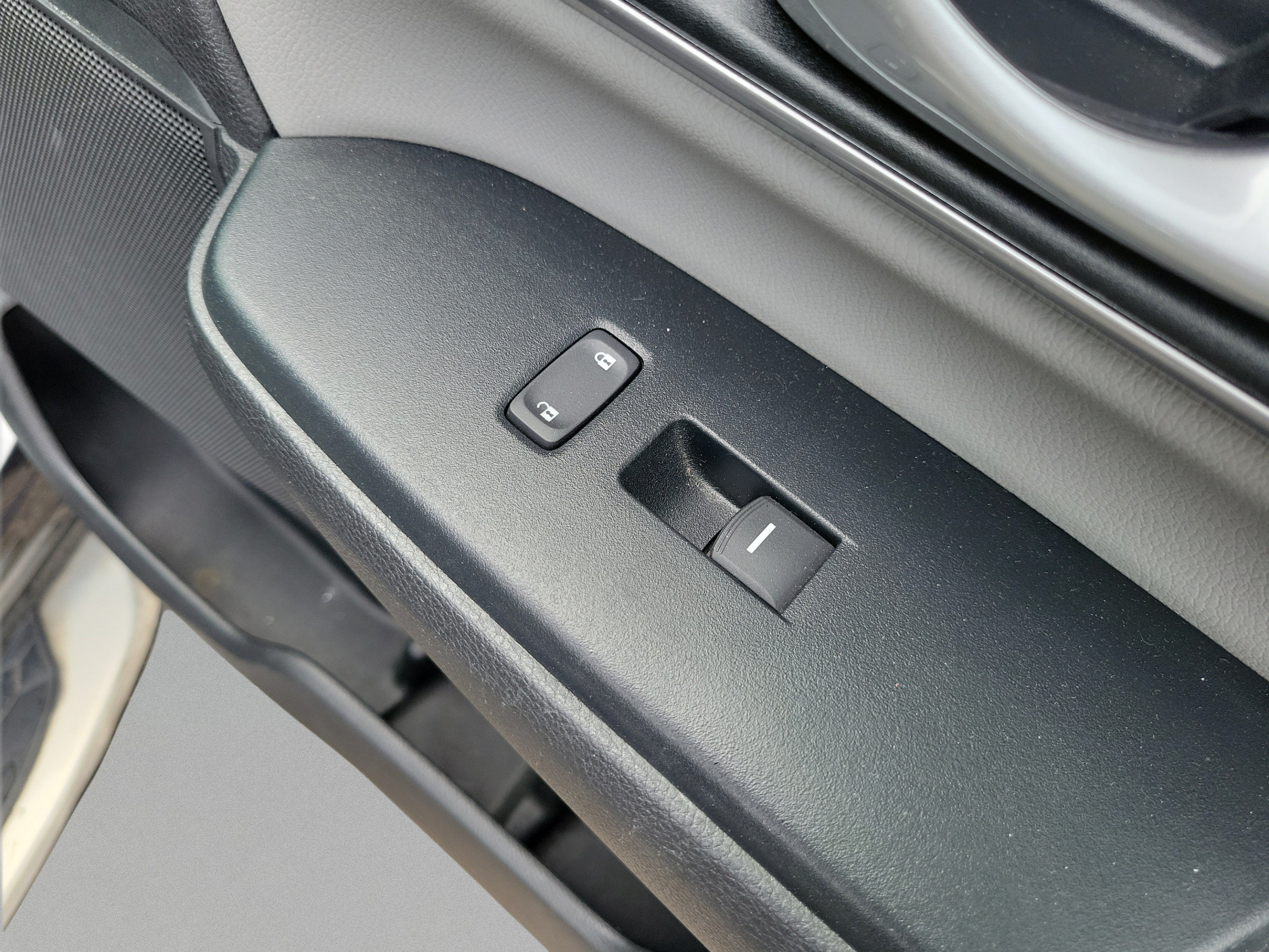 Used 2017 Honda CR-V EX-L image 22