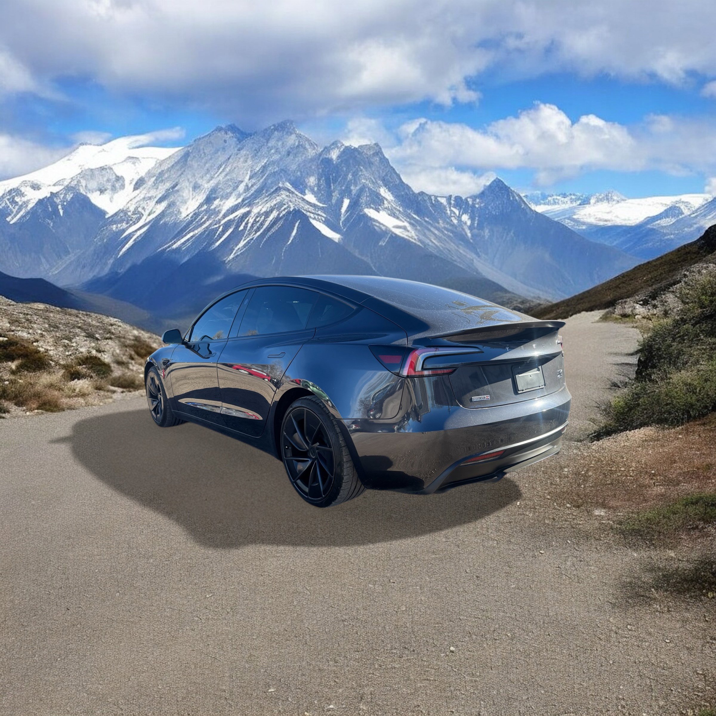 Used 2024 Tesla Model 3 Performance image 3