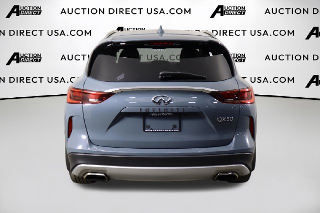 Used 2023 INFINITI QX50 Luxe FWD image 3