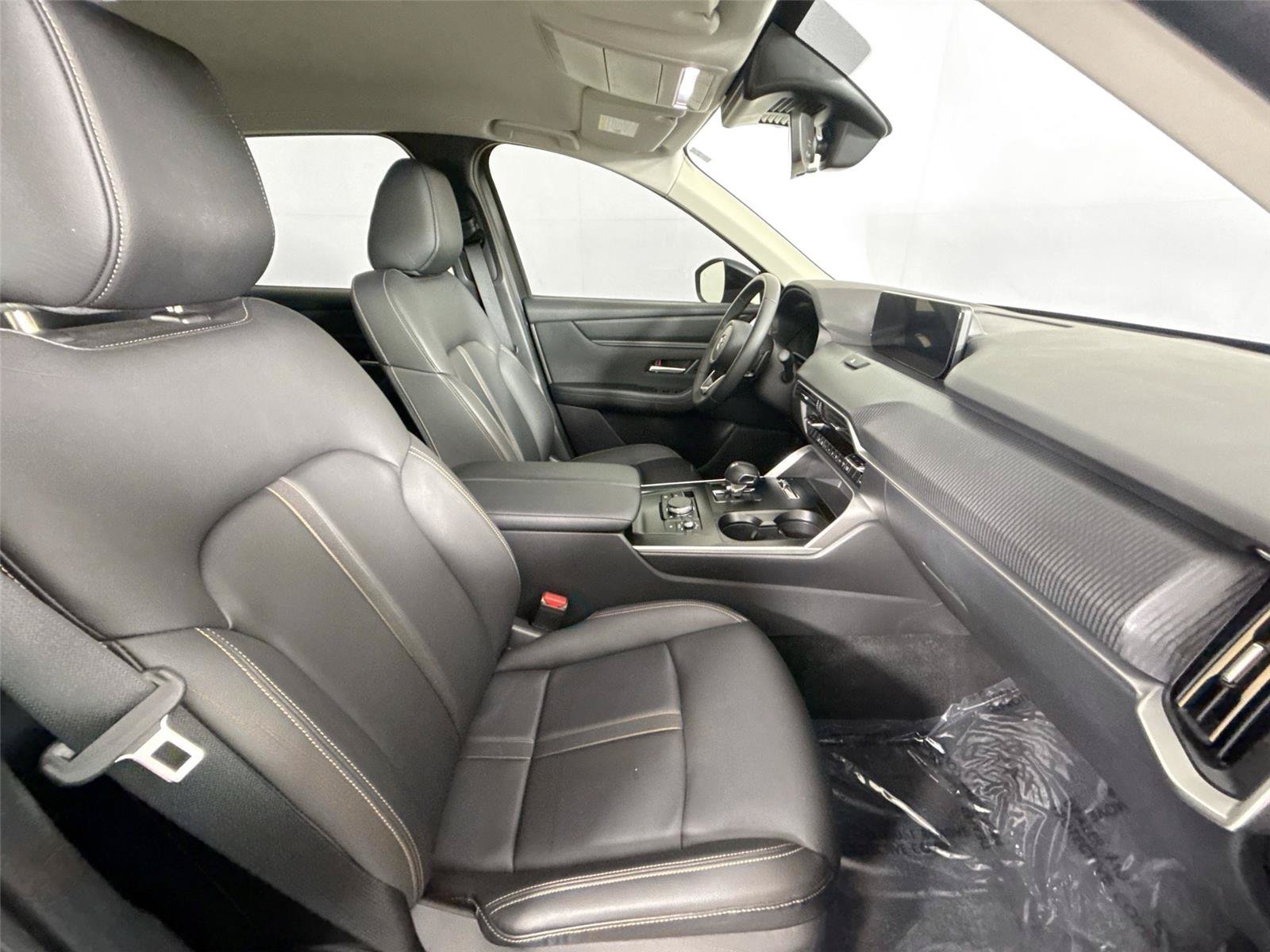 Used 2025 MAZDA CX-90 3.3 Turbo w/ Select Package AWD/4WD image 41