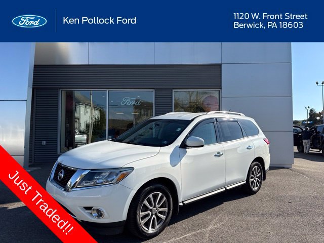 Used 2015 Nissan Pathfinder SV