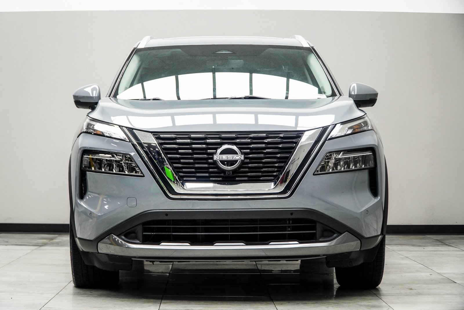 Used 2023 Nissan Rogue SL w/ SL Premium Package image 7