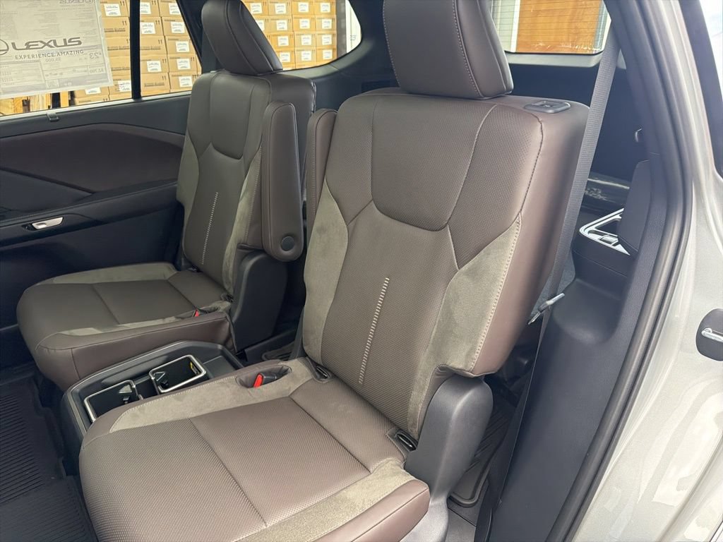 New 2026 Lexus TX 350 AWD image 18