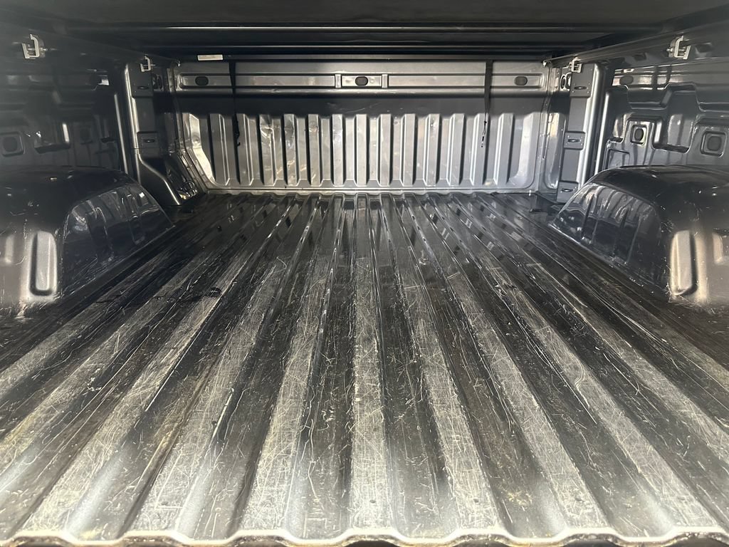 Used 2021 Chevrolet Silverado 1500 Custom AWD/4WD image 26