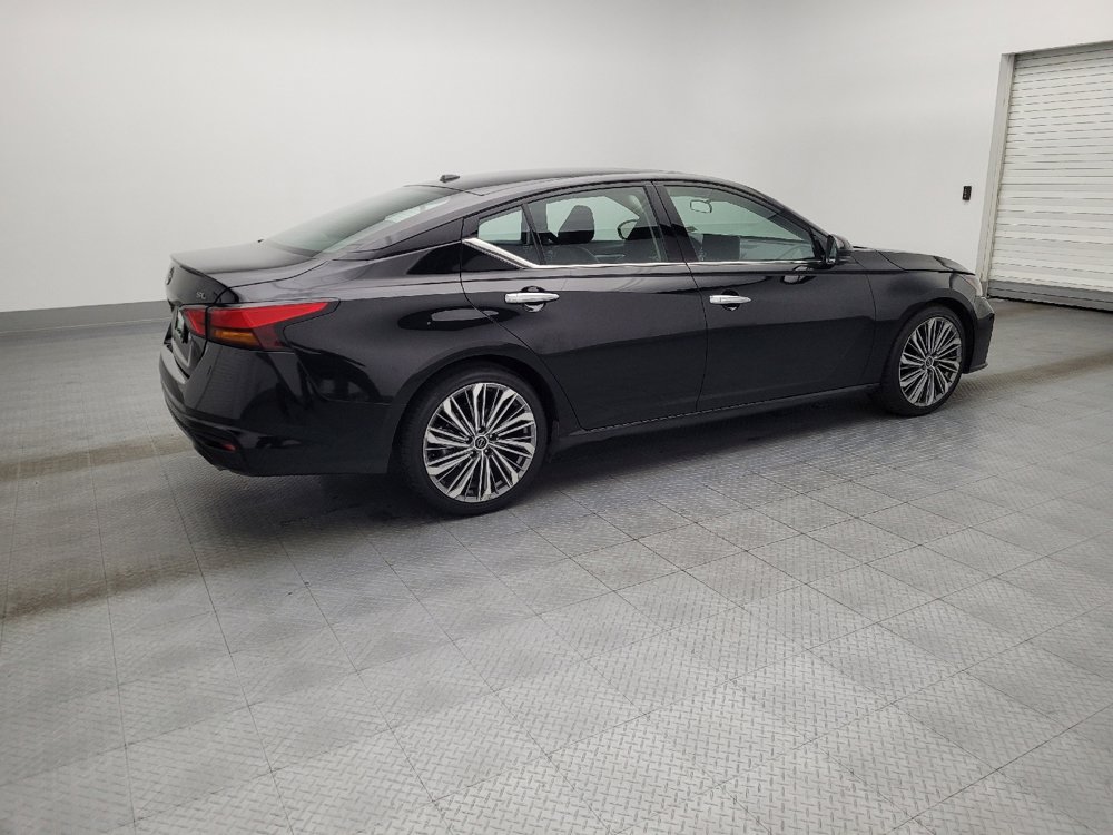 Used 2023 Nissan Altima 2.5 SL image 10
