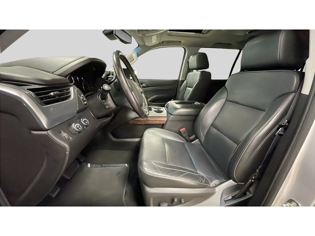 Used 2018 Chevrolet Suburban LT AWD/4WD image 12
