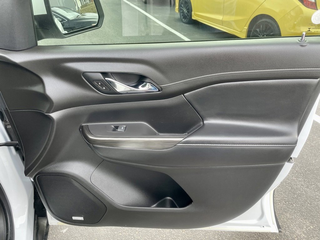 Used 2020 GMC Acadia SLT image 12