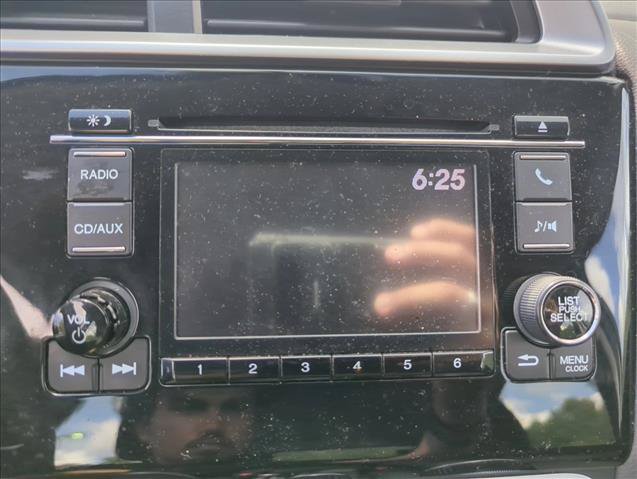 Used 2016 Honda Fit LX image 21