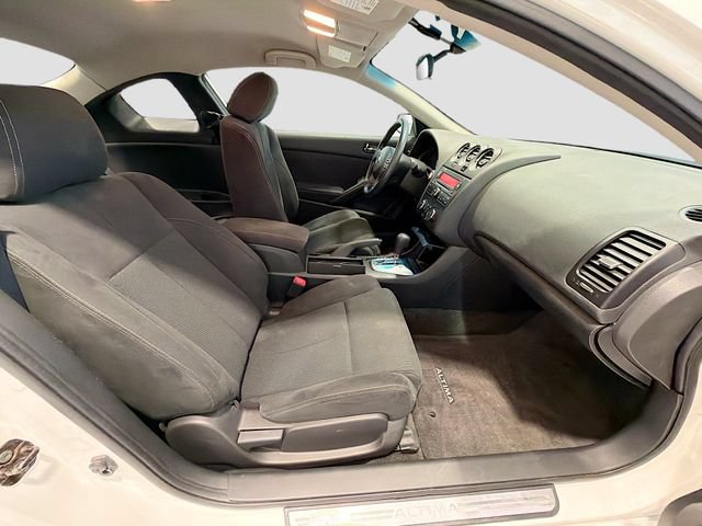 Used 2010 Nissan Altima 2.5 S FWD image 20