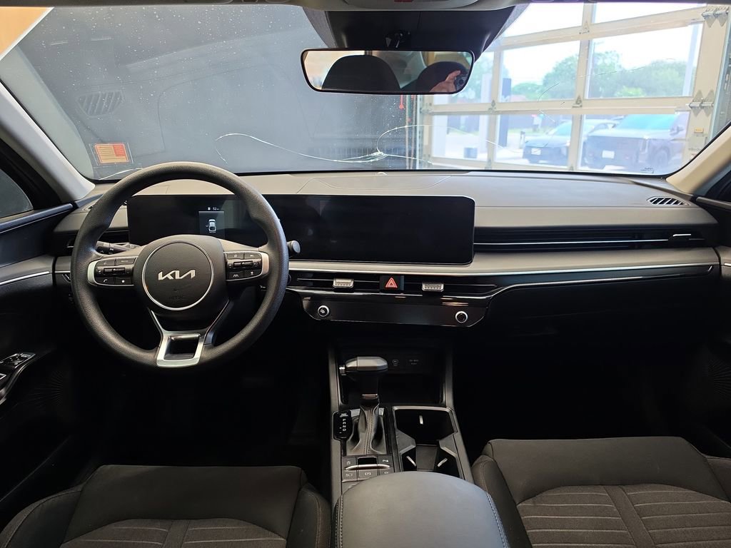 Used 2025 Kia K5 LXS FWD image 18