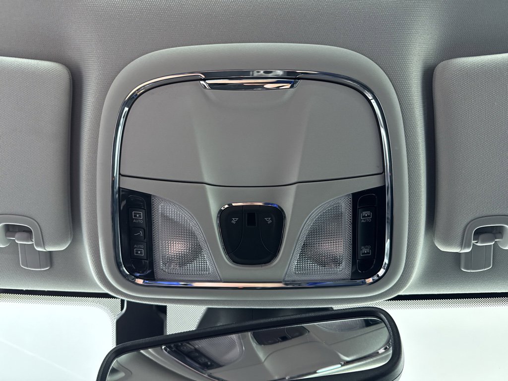 Used 2023 Jeep Cherokee Altitude Lux w/ Lux Elite Package image 26